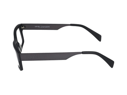 5583 black . 51.00 / black .